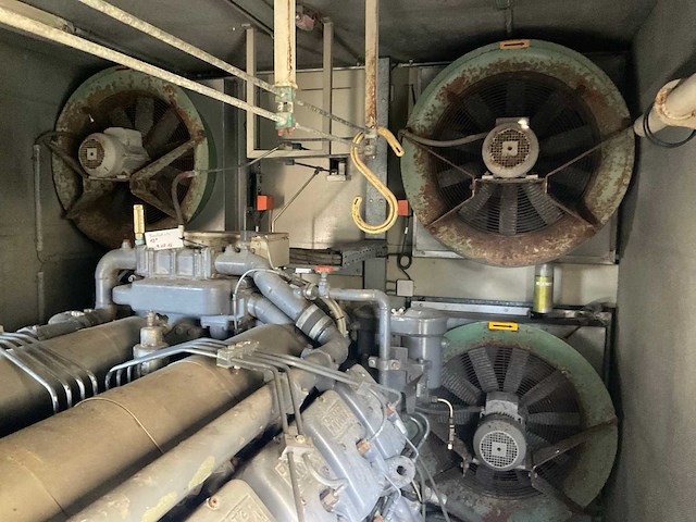 Deutz mwm / anton piller nkt 2500-4s stroomaggregaat (2500 kva) - afbeelding 11 van  21