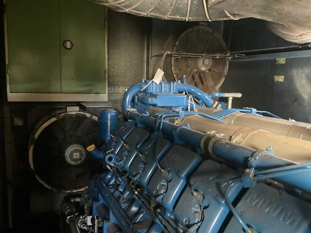 Deutz mwm / anton piller nkt 2500-4s stroomaggregaat (2500 kva) - afbeelding 15 van  18