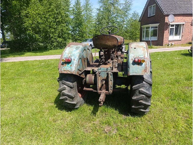 Deutz stompkop oldtimer tractor - afbeelding 5 van  11