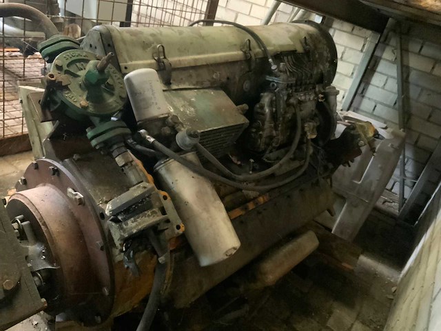 Deutz turbodieselmotor luchtgekoeld met hydrauliekpomp - afbeelding 9 van  10