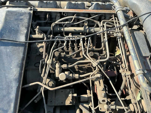 Deutz v8 luchtgekoelde dieselmotor - afbeelding 13 van  21