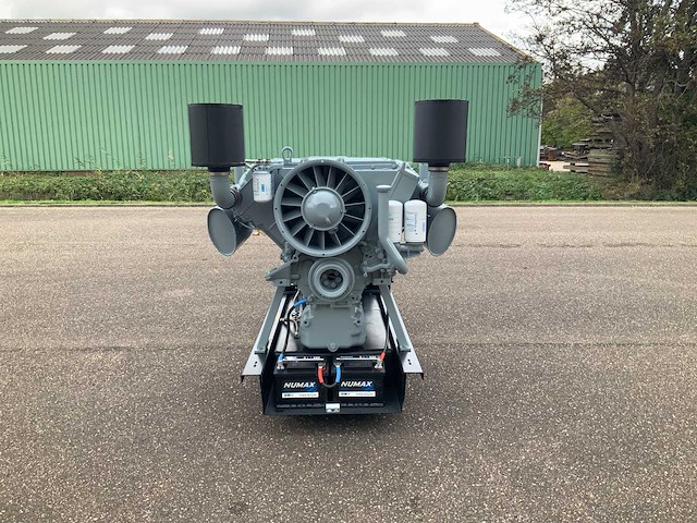 Deutz/stamford f6l413v noodstroomaggregaat - afbeelding 11 van  12