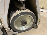 Deva belt 200 parketschuurmachine - afbeelding 5 van  5