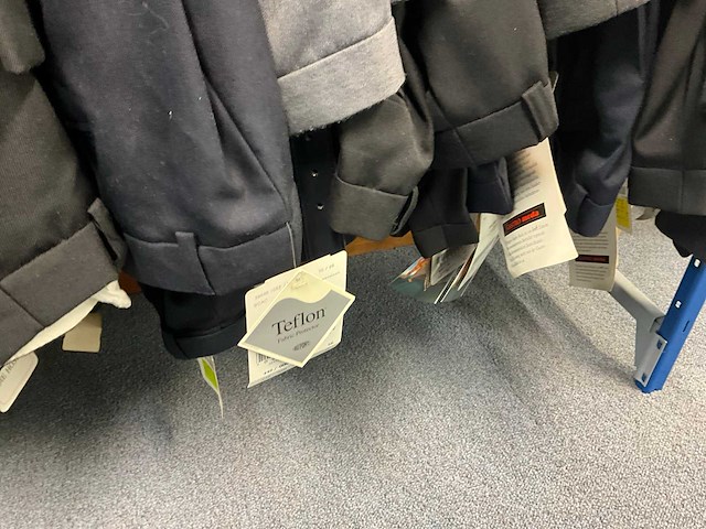 Devagro gilet, pantalon, rok en colbert (1300x) - afbeelding 5 van  14