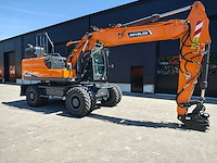 Develon - 2023 - dx160w-7 - banden graafmachine - afbeelding 1 van  50