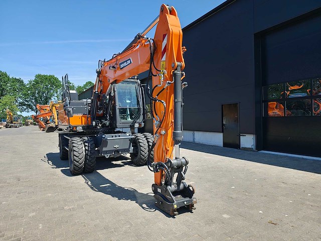 Develon - 2023 - dx160w-7 - banden graafmachine - afbeelding 4 van  49