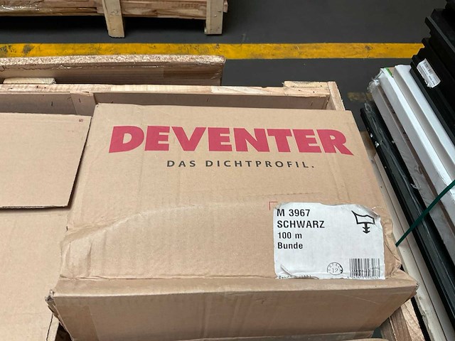 Deventer partij deurafdichtings profielen - afbeelding 2 van  3