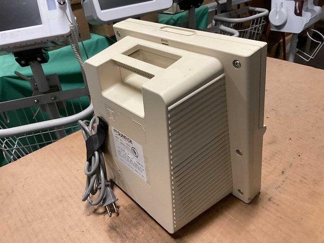 Devilbiss healthcare 5650d compressor/vernevelaar - afbeelding 2 van  4