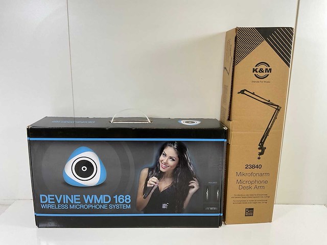 Devine/k&m (wmd-168/23840), wireless dual microphone system with microphone desk arm (2x) - afbeelding 1 van  12