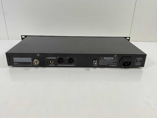 Devine/k&m (wmd-168/23840), wireless dual microphone system with microphone desk arm (2x) - afbeelding 10 van  12