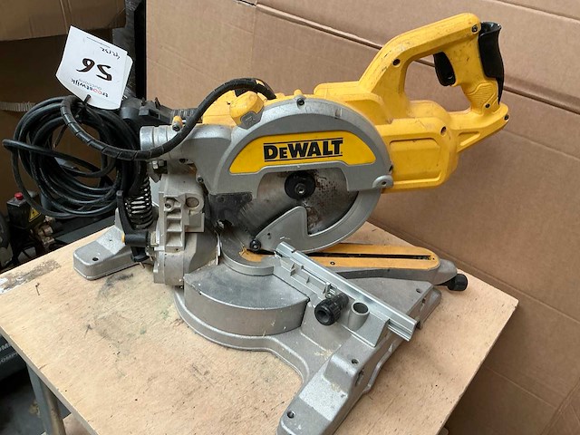 Dewald dws777 afkortcirkelzaagmachine - afbeelding 3 van  8