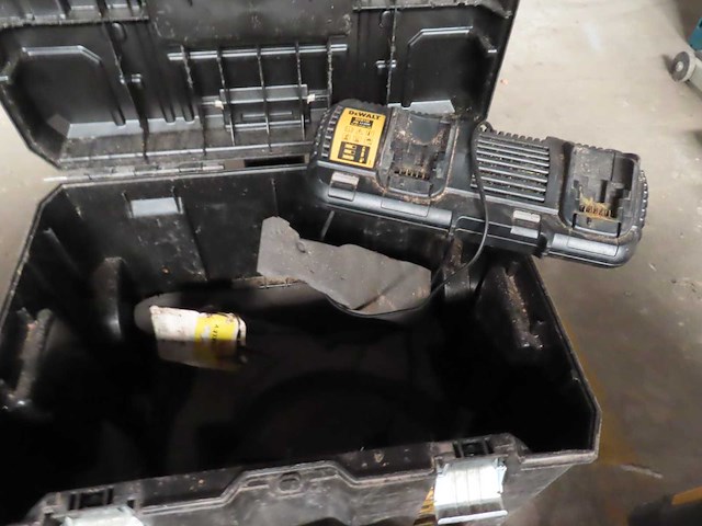 Dewalt - 18v xr - accu gereedschapset - afbeelding 5 van  9