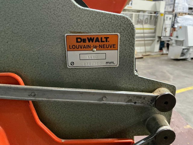 Dewalt - 1980 - radiaalafkortzaagmachine - afbeelding 5 van  15