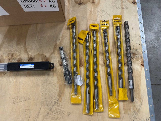 Dewalt - bits, drills and chisels (8x) - afbeelding 5 van  6
