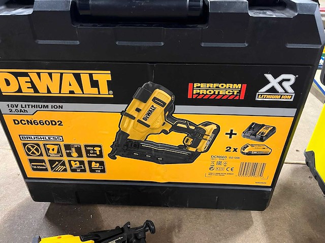 Dewalt - dcn660d2 - accu tacker - afbeelding 6 van  6