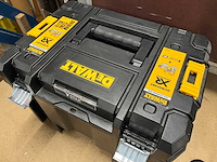 Dewalt - dcw604nt - freesmachine - afbeelding 4 van  5