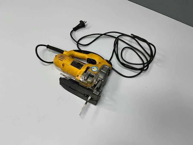 Dewalt - dw331k-qs - decoupeerzaag - afbeelding 11 van  13