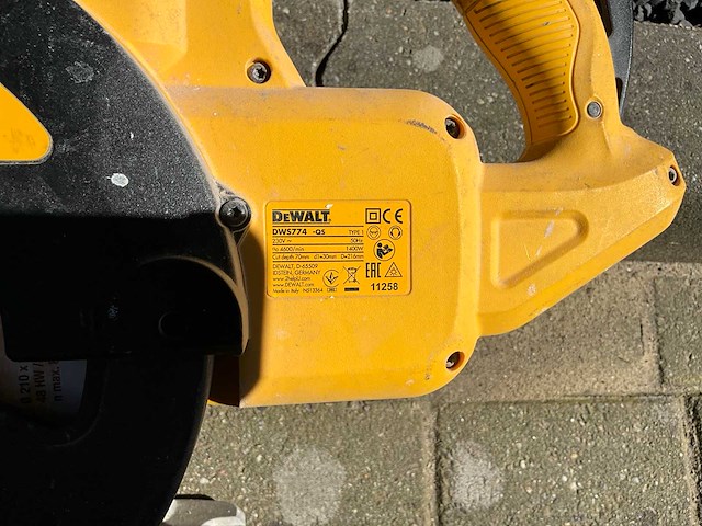 Dewalt - dws774 - q5 - afkortzaag - afbeelding 3 van  6