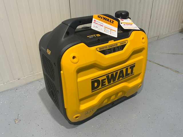 Dewalt - dxgni35e 3400watt - inverter - afbeelding 1 van  9