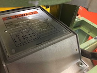 Dewalt 1600/s radiaalafkortzaagmachine - afbeelding 2 van  14