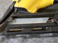 Dewalt 18v xr accu afwerktacker dcn650, 18v, type 1 - afbeelding 4 van  7