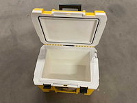 Dewalt 28.4l pro-stack cooler fmst83282-01 koelbox trolley - afbeelding 5 van  8