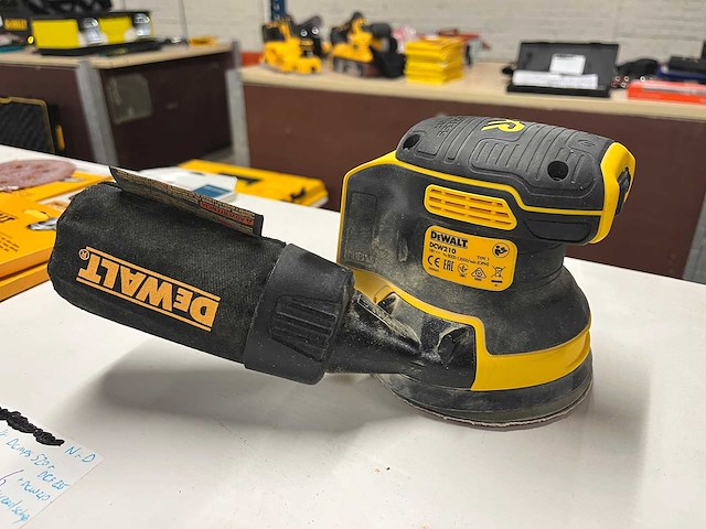 Dewalt accu gereedschap (3x) - afbeelding 5 van  6