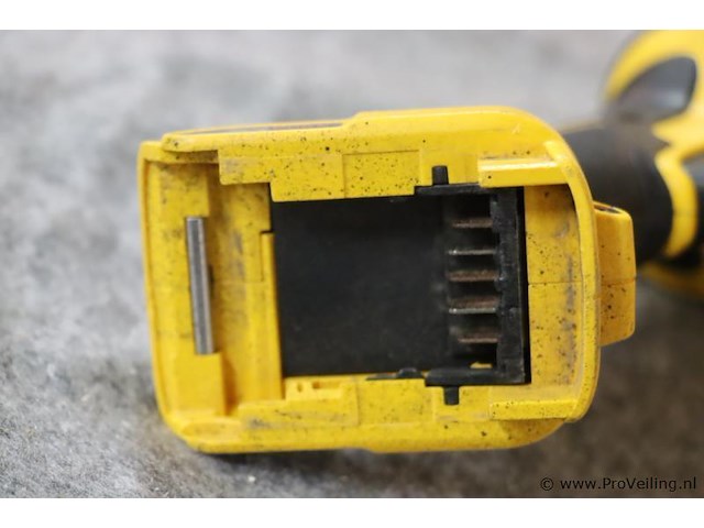 Dewalt accu haakse slijpmachine dcg414, 54v, type 1 - afbeelding 7 van  7