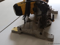 Dewalt afkort- en verstekzaag dw777-qs - afbeelding 3 van  7