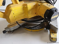 Dewalt afkort- en verstekzaag dw777-qs - afbeelding 5 van  7