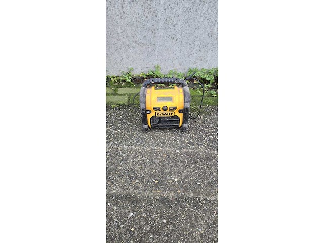 Dewalt bouwradio - afbeelding 1 van  1
