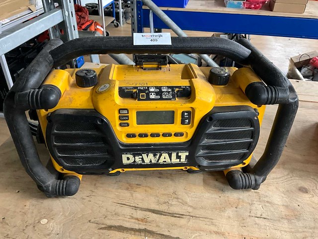 Dewalt bouwradio - afbeelding 2 van  4