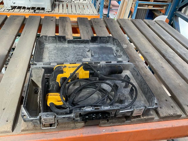 Dewalt d25133 boormachine - afbeelding 2 van  2