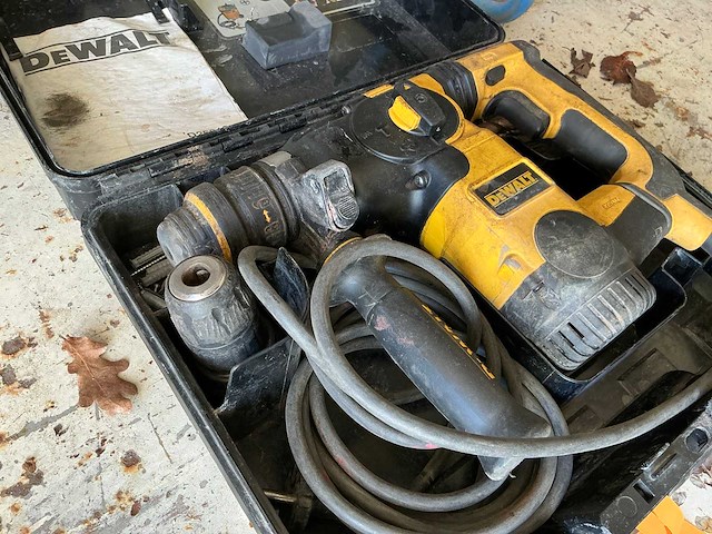Dewalt d25324 boormachine - afbeelding 2 van  3