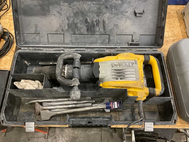 Dewalt d25901 breekhamer - afbeelding 1 van  2