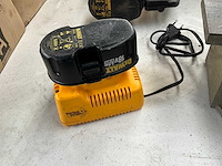 Dewalt dc 618 tacker - afbeelding 1 van  1