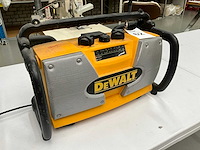 Dewalt dc010-gb/qw radio - afbeelding 3 van  5