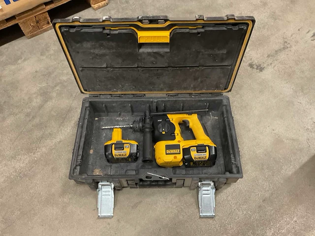 Dewalt dc213 18v accu boorhamer - afbeelding 2 van  5