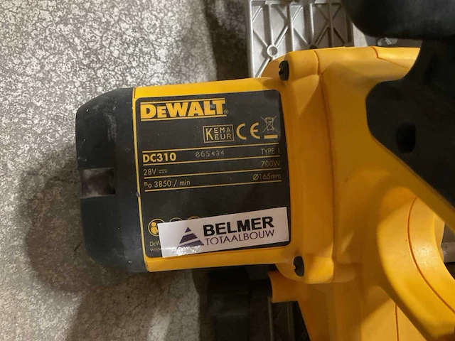 Dewalt dc310 28v accu cirkelzaagmachine - afbeelding 2 van  3