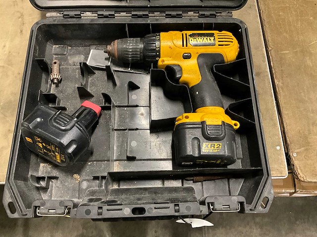 Dewalt dc756 accu boormachine - afbeelding 1 van  4
