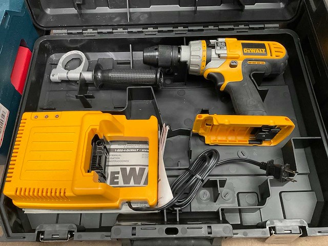Dewalt dc901 boormachine - afbeelding 1 van  3