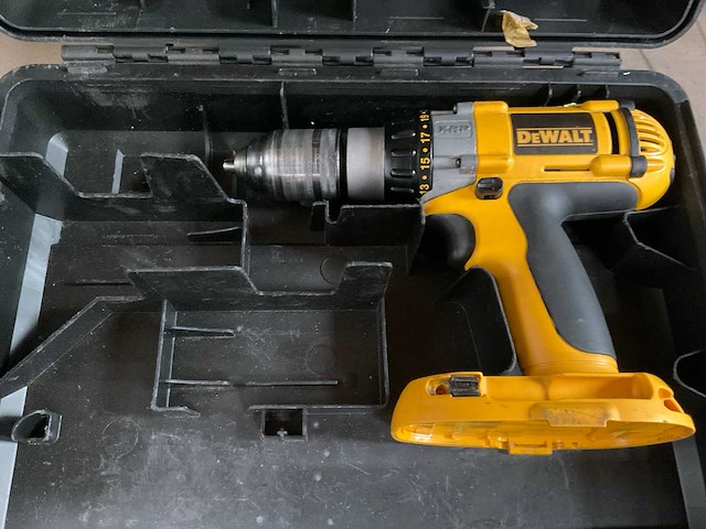 Dewalt dc987 boormachine - afbeelding 4 van  5