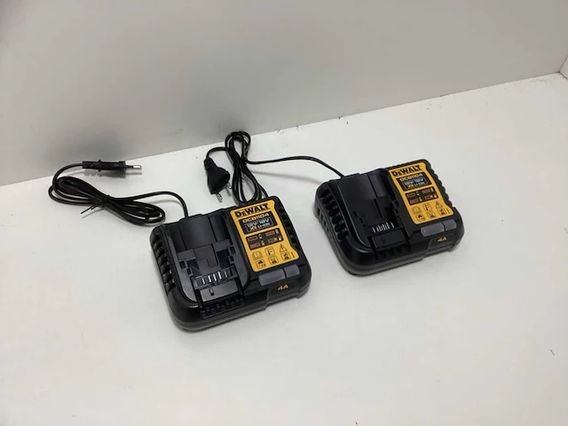 Dewalt dcb1104 12v / 18v xr acculader (2x) - afbeelding 2 van  5