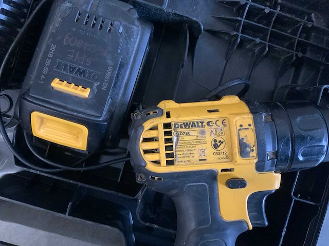 Dewalt dcd 780 accu schroever - afbeelding 2 van  3