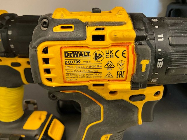 Dewalt dcd709 accu schroefmachine (2x) - afbeelding 3 van  6