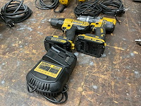 Dewalt dcd734 boormachine (2x) - afbeelding 1 van  4