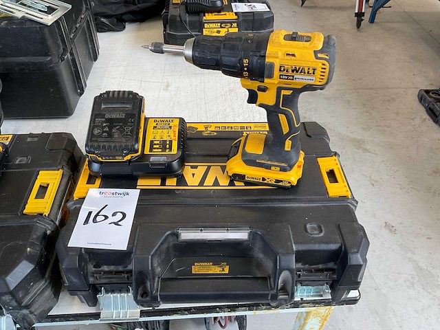 Dewalt dcd777 schroefboormachine - afbeelding 1 van  1