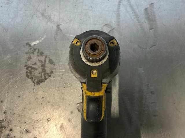 Dewalt dcf887 accu slagschroevendraaier - afbeelding 4 van  4