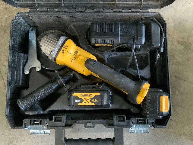 Dewalt dcg 412 accu haakseslijper - afbeelding 3 van  4