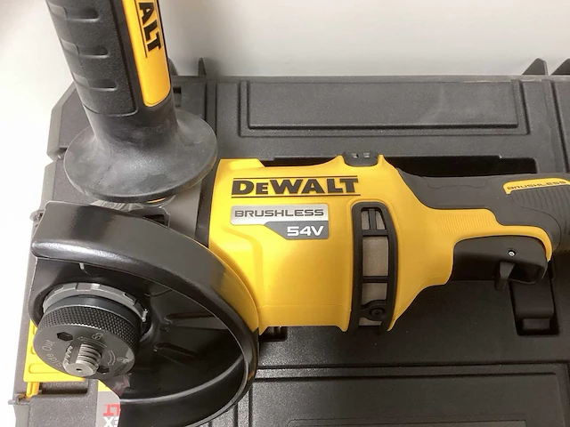 Dewalt dcg418nt 54v xr flexvolt accu haakse slijper - 125mm - incl. koffer - afbeelding 10 van  11